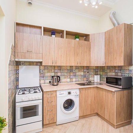 リヴィウAvangard On Sholom Aleikhem St 7 Apartアパートメント エクステリア 写真