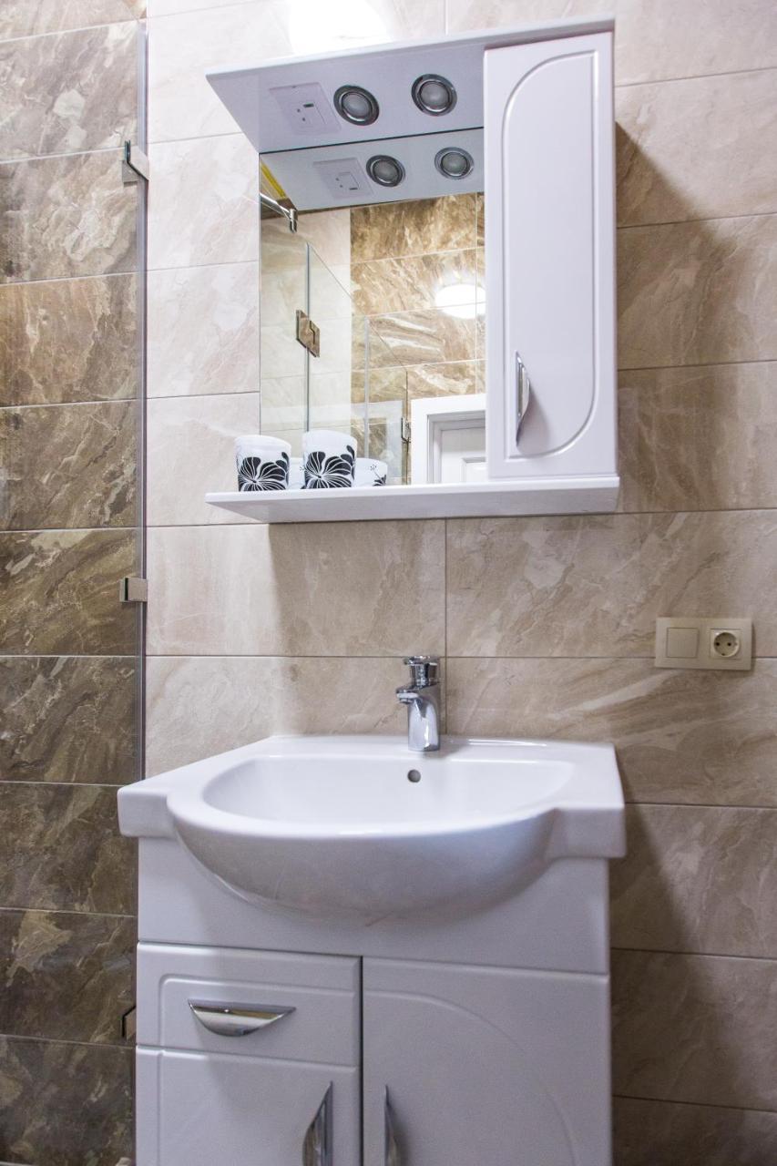 リヴィウAvangard On Sholom Aleikhem St 7 Apartアパートメント エクステリア 写真