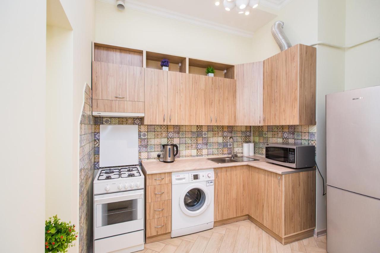 リヴィウAvangard On Sholom Aleikhem St 7 Apartアパートメント エクステリア 写真