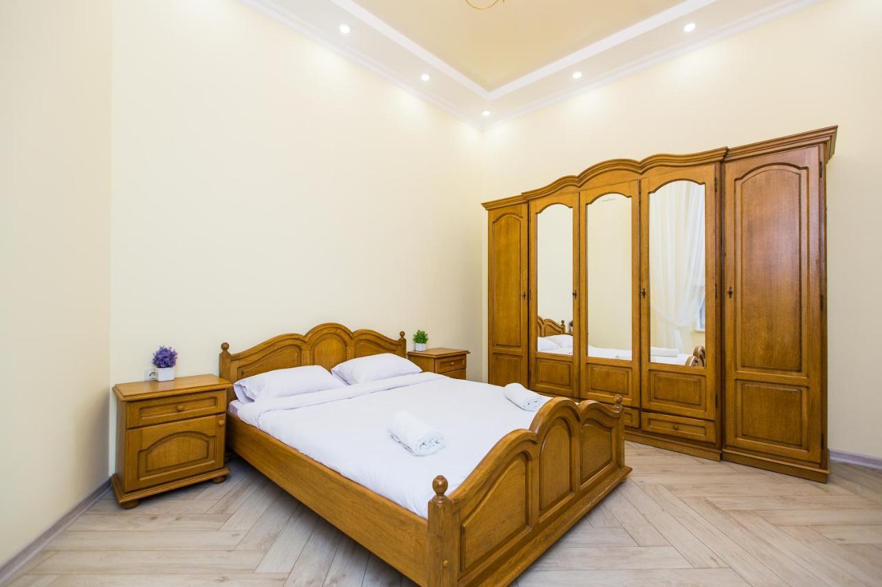 リヴィウAvangard On Sholom Aleikhem St 7 Apartアパートメント エクステリア 写真