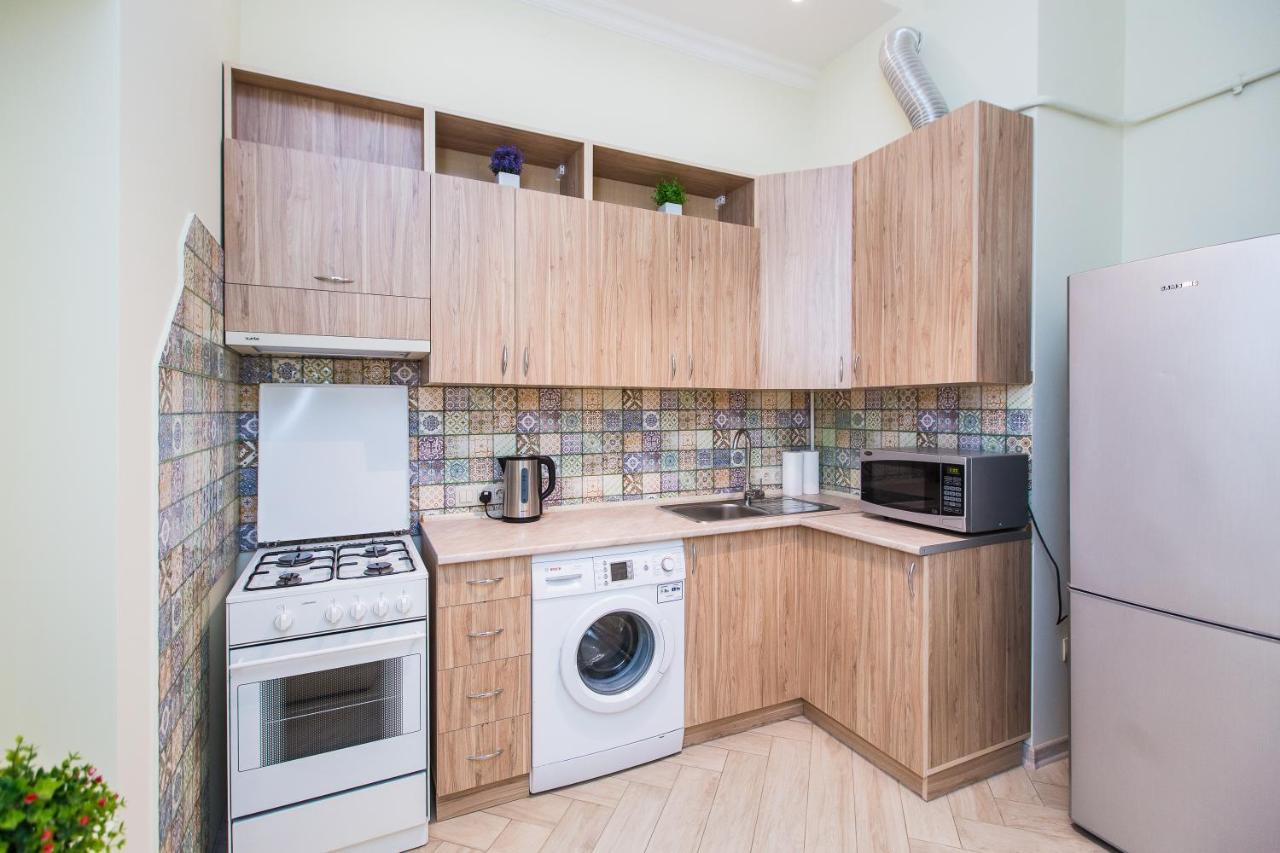 リヴィウAvangard On Sholom Aleikhem St 7 Apartアパートメント エクステリア 写真